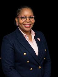 LUNGILE EVELYN MPHUTHI, estate agent