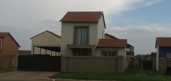House For Sale in Sharon Park, Nigel