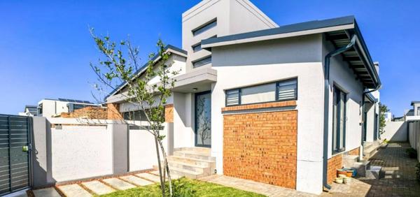 House For Sale in Glen Marais, Kempton Park