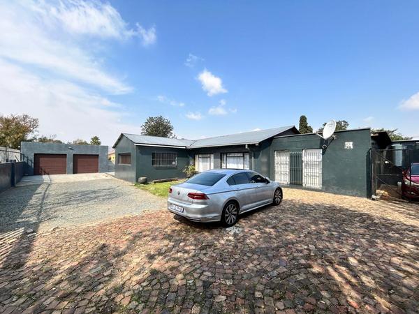 House For Sale in Dunnottar, Nigel