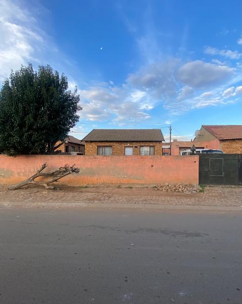 House For Sale in Tsakane, Tsakane