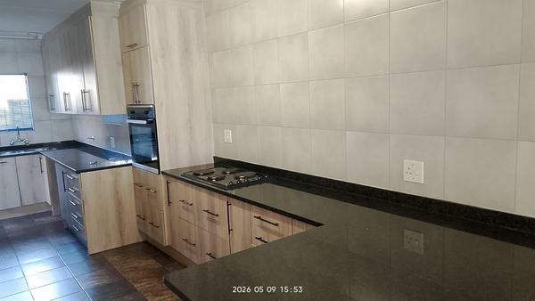 Townhouse For Sale in Norkem Park, Kempton Park