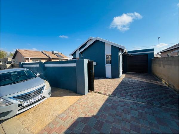 House For Sale in Windmill Park, Boksburg