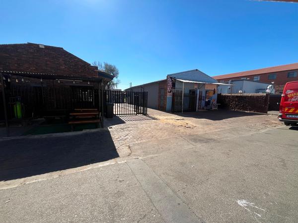 House For Sale in Kempton Park Central, Kempton Park
