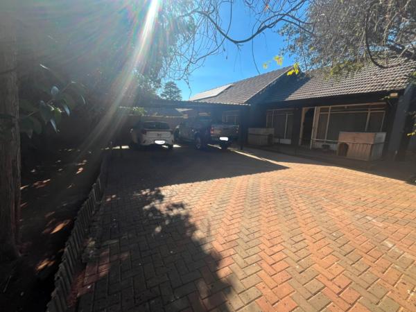 House For Sale in Birchleigh, Kempton Park