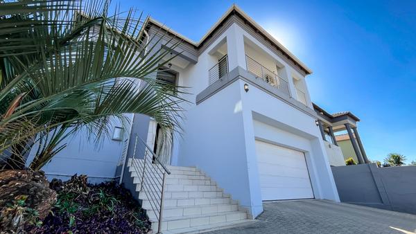 House For Sale in South Crest, Alberton