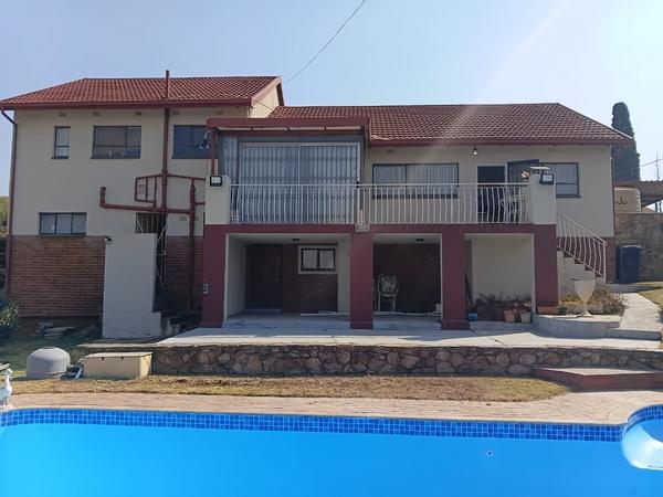 House For Sale in Risana, Johannesburg