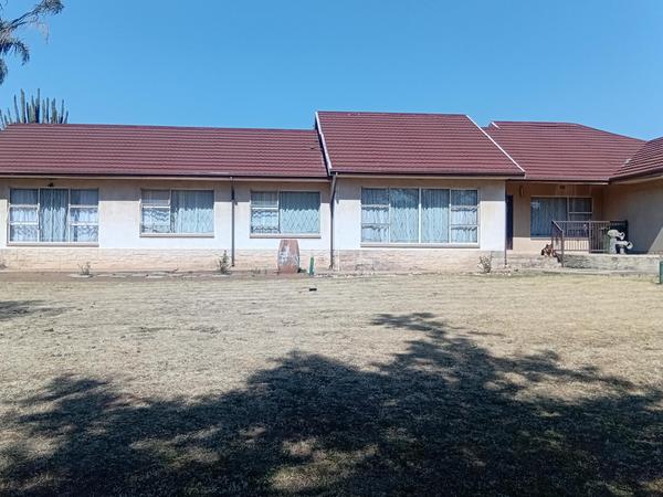 House For Sale in Germiston South, Germiston
