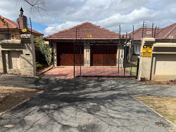House For Sale in Linmeyer, Johannesburg