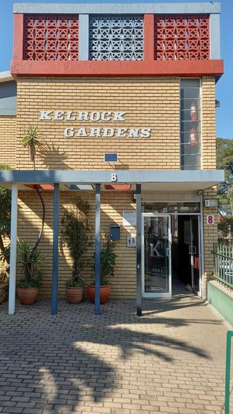 Apartment / Flat For Sale in Lorentzville, Johannesburg
