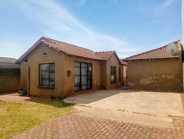 House For Sale in Protea Glen, Soweto