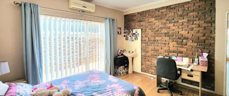 15287066